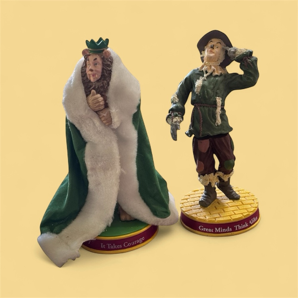 Courageous Lion and Thoughtful Scarecrow Figurines